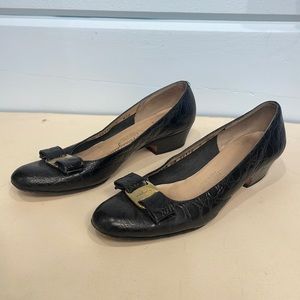 Black women’s Salvatore Ferragamo shoes. Size 7.